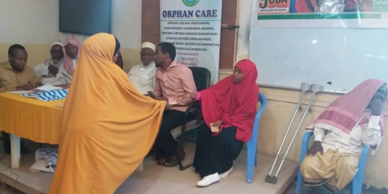 Historisk bild av utmaningar och fattigdom